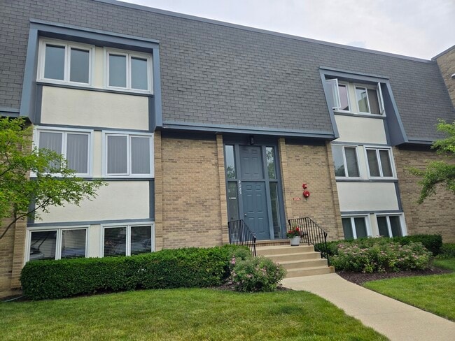 property at 2025 Ammer Ridge Ct