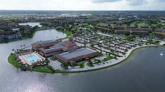 12500 SW 5th Ct in Pembroke Pines, FL - Building Photo