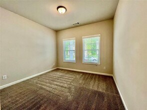 1702 Dover Creek Ln in Lawrenceville, GA - Building Photo - Building Photo