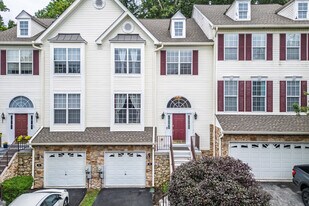 188 Fringetree Dr in West Chester, PA - Building Photo