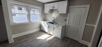 2164 Edgewood Rd in Cleveland Heights, OH - Building Photo