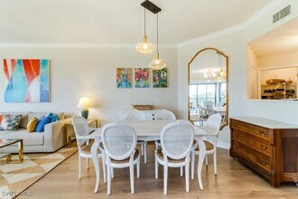 7040 Pelican Bay Blvd in Naples, FL - Building Photo - Building Photo