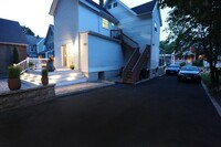 21 Mystic Ave, Unit #1 in Melrose, MA - Foto de edificio - Building Photo