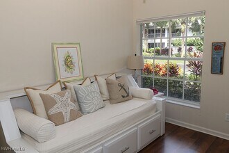 4250 Lake Forest Dr in Bonita Springs, FL - Building Photo - Building Photo