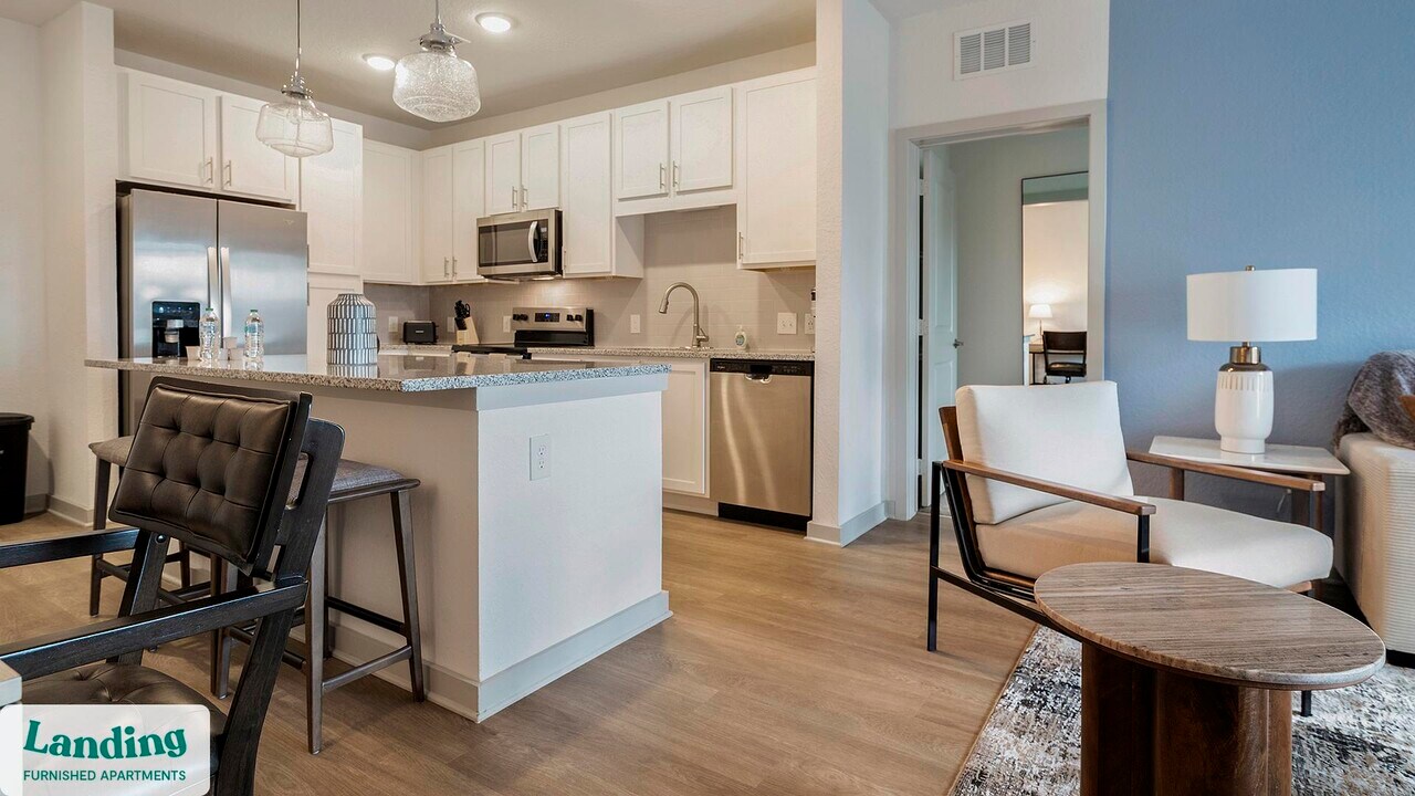 12020 Brush Hl Rd, Unit 3-309 in Wildwood, FL - Foto de edificio