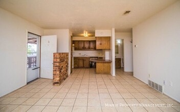 1615 16th St, Unit 5 in Lubbock, TX - Building Photo - Building Photo