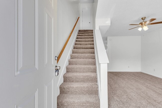 289 State Line Rd-Unit -289 C Stateline Rd in Oak Grove, KY - Building Photo - Building Photo