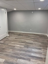 49 E Cliveden St in Philadelphia, PA - Foto de edificio - Building Photo