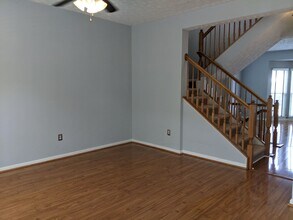 307 Timberbrook Ct in Odenton, MD - Building Photo - Building Photo