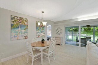 1133 SW 7th St in Boca Raton, FL - Foto de edificio - Building Photo