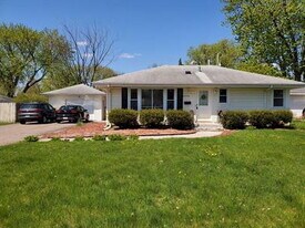 6638 Bloomington Ave S in Minneapolis, MN - Building Photo