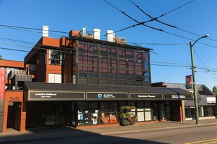 Dunbar - 2BR 1BA Unit in Vancouver, BC - Building Photo