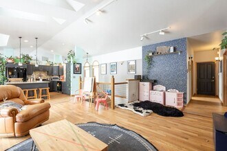 Beautiful and spacious 5 bedroom home located near Long Pond Reservoir in NE Fort Collins in Fort Collins, CO - Building Photo - Building Photo