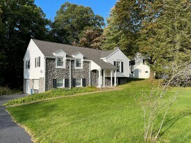 1250 Carmont Dr in Meadville, PA - Building Photo