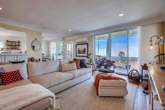 201 S La Esperanza in San Clemente, CA - Building Photo - Building Photo