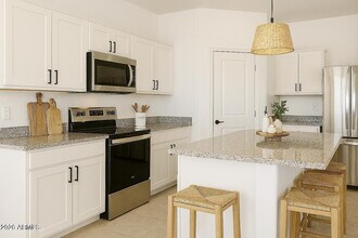 1139 W Sand Cyn Ct in Casa Grande, AZ - Building Photo - Building Photo