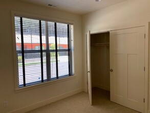 330 Ellie Ln in Eugene, OR - Building Photo - Building Photo