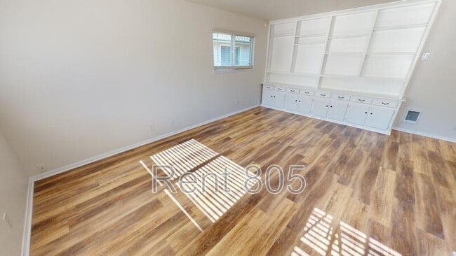 2577 Spinnaker Ave in Port Hueneme, CA - Building Photo - Building Photo