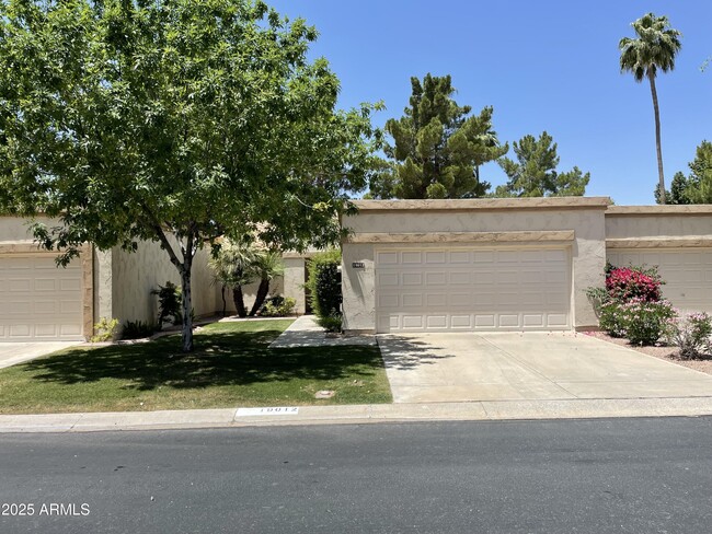 19012 N 91st Dr
