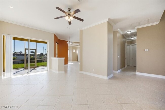 1539 NW 42nd Ave in Cape Coral, FL - Foto de edificio - Building Photo
