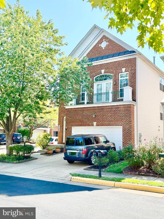 4240 Sonia Ct in Alexandria, VA - Building Photo - Building Photo