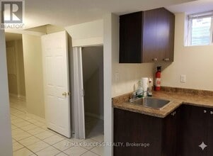 3974 Freeman Terrace in Mississauga, ON - Building Photo - Building Photo