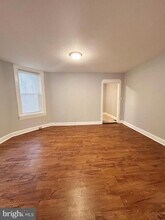 2512 S 66th St in Philadelphia, PA - Foto de edificio - Building Photo