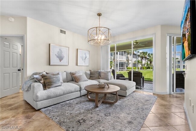 14521 Grande Cay Cir in Ft. Myers, FL - Foto de edificio - Building Photo