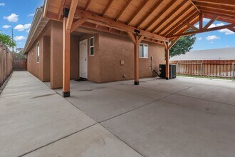 7695 Freda Ave in Riverside, CA - Building Photo - Building Photo