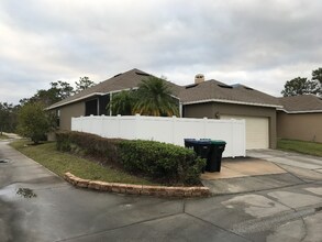 14190 Chicora Crossing Blvd in Orlando, FL - Building Photo - Building Photo