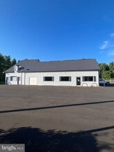 25580 Three Notch Rd in Hollywood, MD - Building Photo - Building Photo