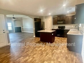 436 Shoreline Blvd in Boiling Springs, SC - Building Photo - Building Photo