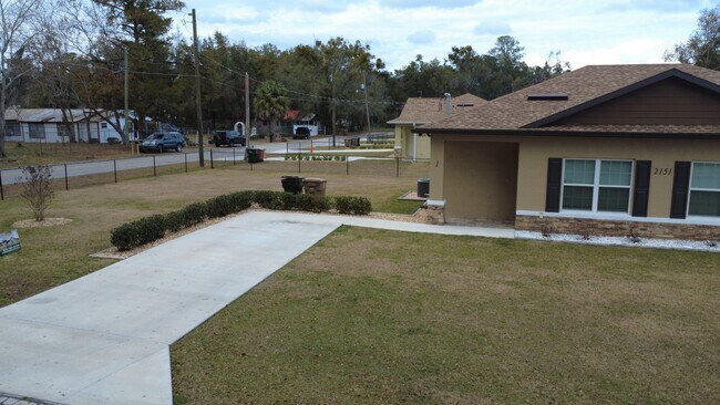 2151 NW 7th St in Ocala, FL - Building Photo - Building Photo