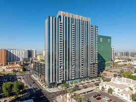 Sol Modern in Phoenix, AZ - Building Photo