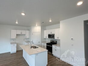 1477 Fins Rd in Washington, UT - Building Photo - Building Photo