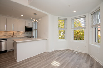 1740 Q St NW in Washington, DC - Building Photo - Interior Photo