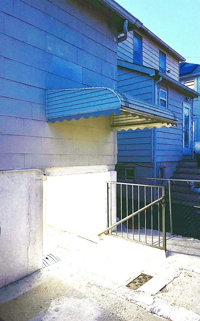 188 Palisade Ave in Cliffside Park, NJ - Building Photo - Building Photo