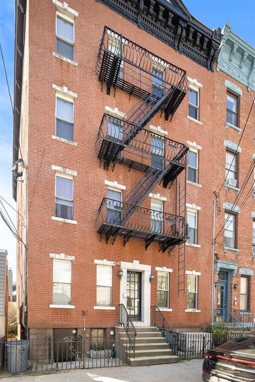 property at 395 2nd St