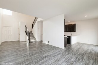 8420 Stillwater Rd in Wonder Lake, IL - Foto de edificio - Building Photo