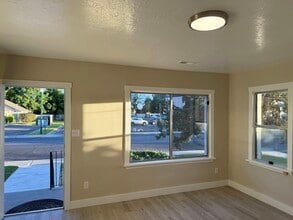 333 E 720 S St in Orem, UT - Building Photo - Building Photo