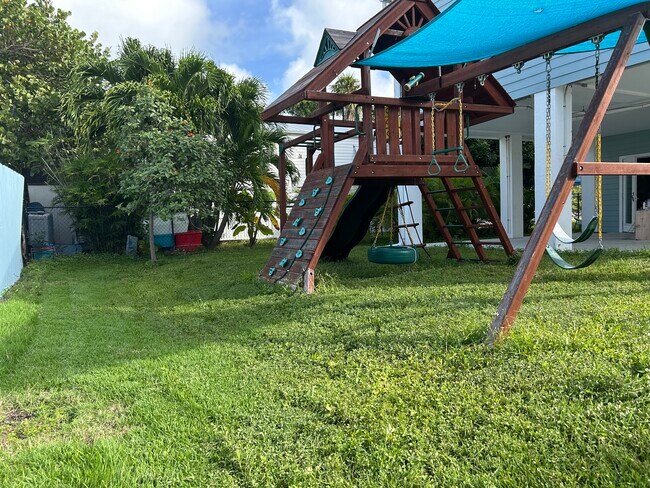 281 84th St in Marathon, FL - Building Photo - Building Photo