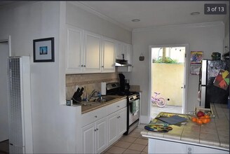 2606 Harrison St in Oakland, CA - Building Photo - Building Photo