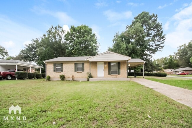 property at 6875 Embassy Cir