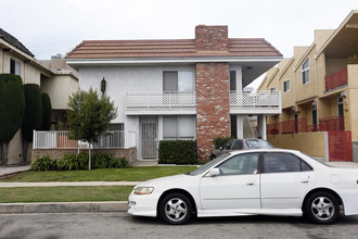 3631 Empire Dr in Los Angeles, CA - Building Photo - Building Photo