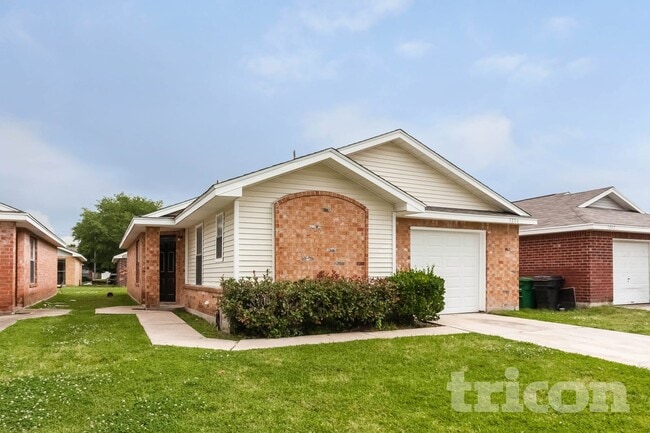 property at 3206 Boynton Dr