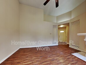 10811 Gable Dr in Dallas, TX - Building Photo - Building Photo