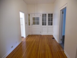 1903 S-4-359 in Anderson, SC - Foto de edificio - Building Photo