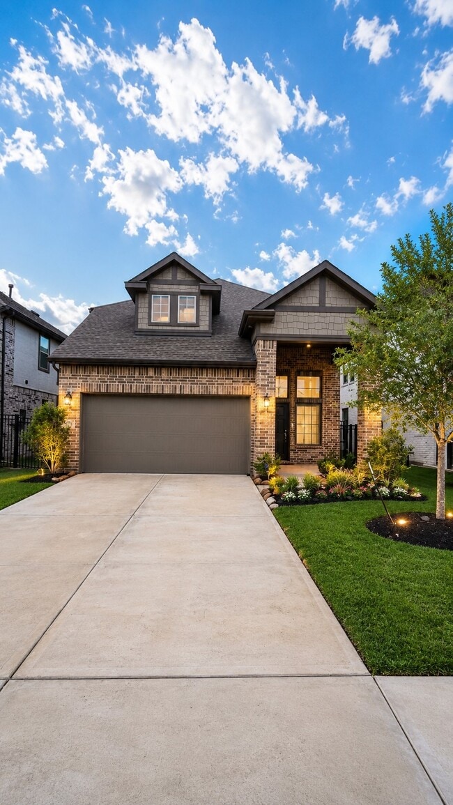 property at 937 Newport Crk Dr