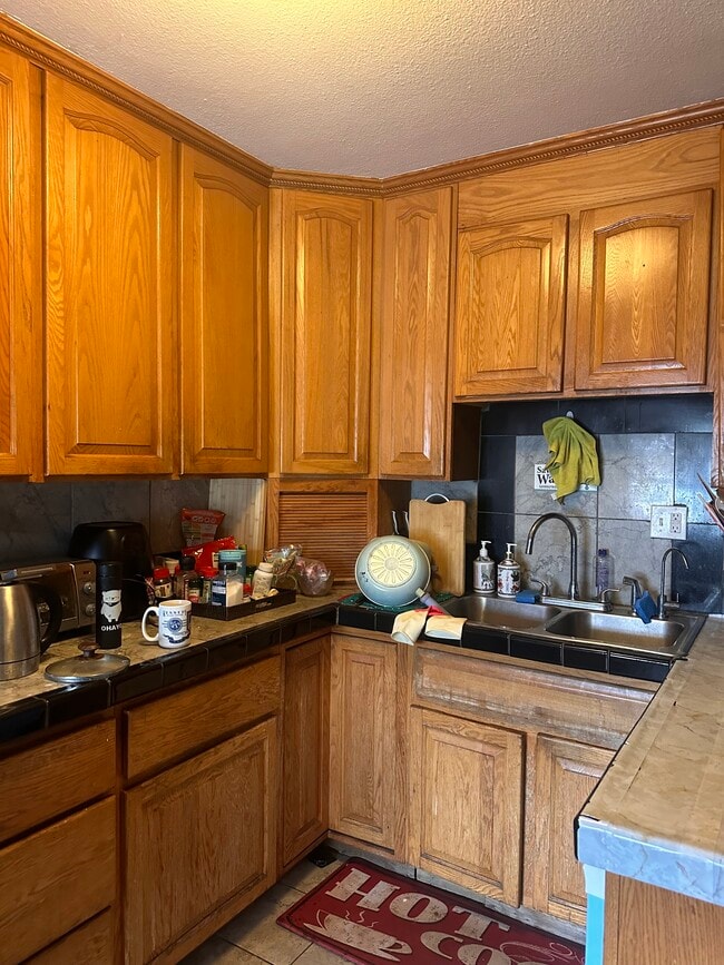 1945 W Jacaranda Pl in Fullerton, CA - Building Photo - Building Photo