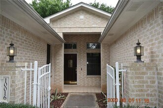 10016 Liriope Cove in Austin, TX - Building Photo - Building Photo